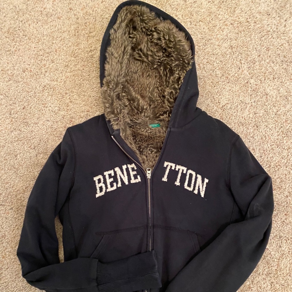 Well loved sweater but in good condition